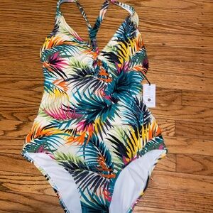Shade & shore size xl swimsuit nwt